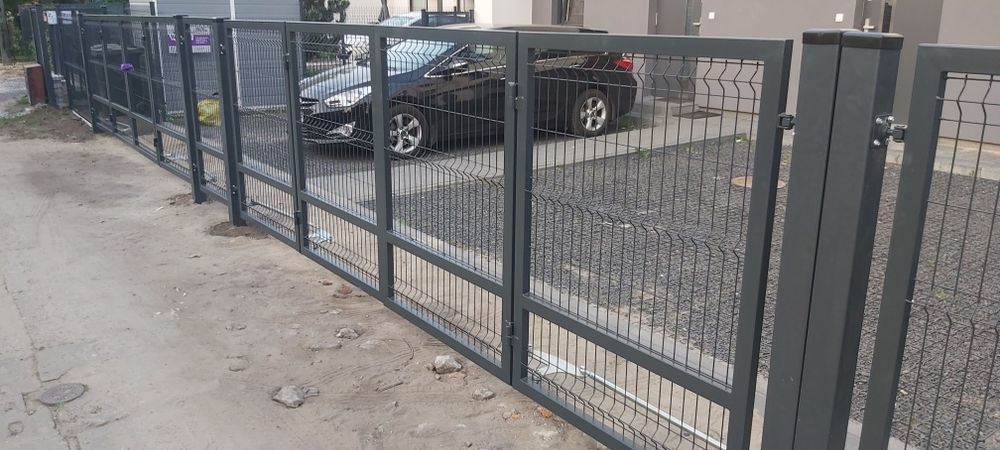 Brama harmonijkowa składana