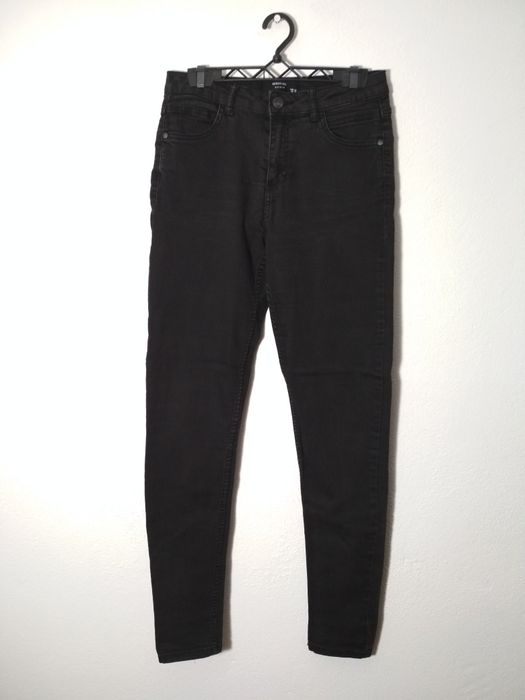Reserved jeans czarne spodnie jeansowe 38