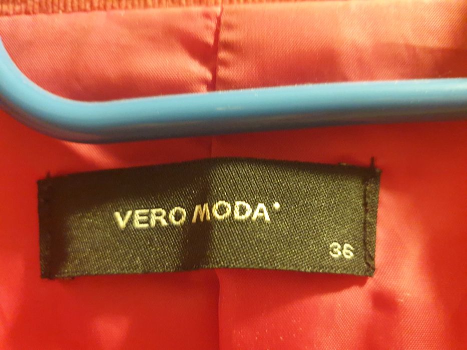 Żakiet sztruksowy Vero Moda
