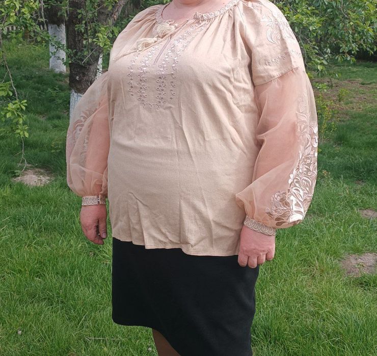 Вишиванка бежева