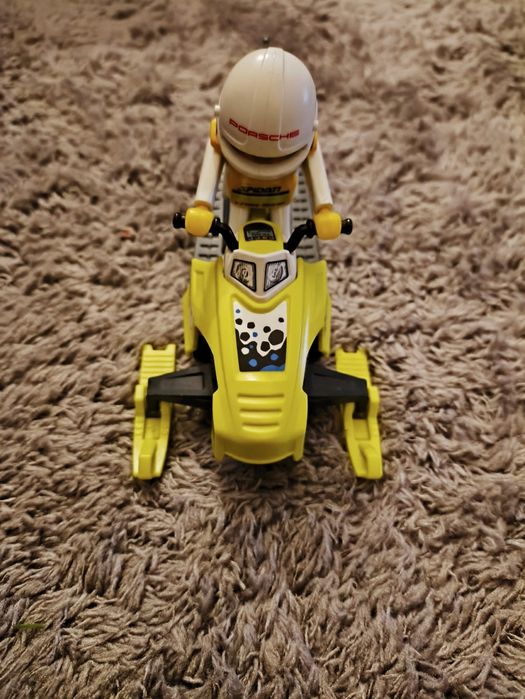 Moto de neve Playmobil em ótimo estado