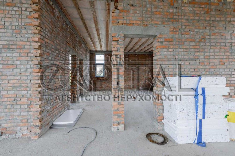 Продаж шикарного будинку Білогородка з червоної цегли , купить дом