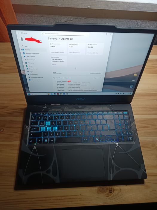 Portátil gaming  Cyborg 15 RTX 5060