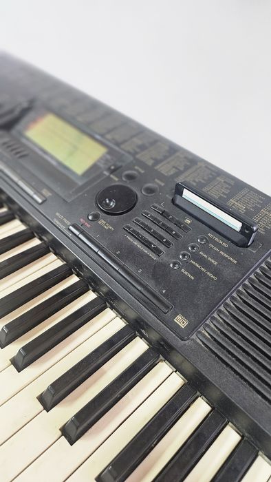 Yamaha psr 520 клавіші піано синтезатор