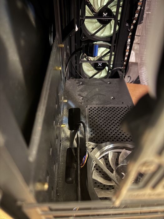 Корпус пк vinga +7 rgb  вентиляторів