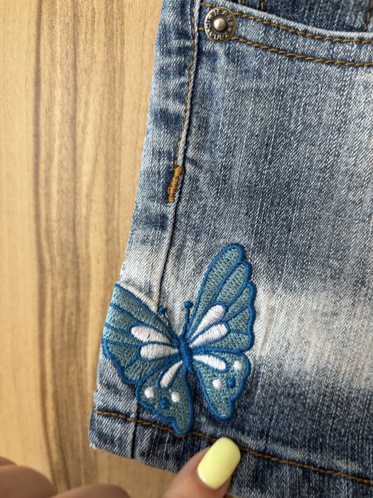 Джинсові шорти для дівчинки 2 рочки