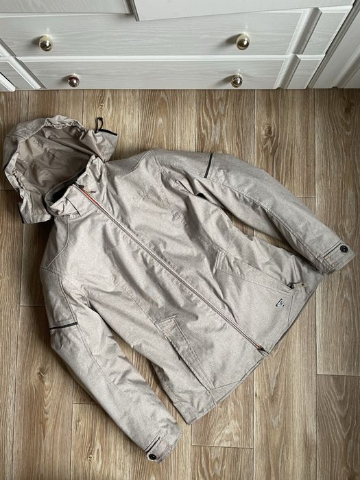 Vanucci Tifoso! Топова жіноча мотокуртка з капюшоном! Стан нової! 40р