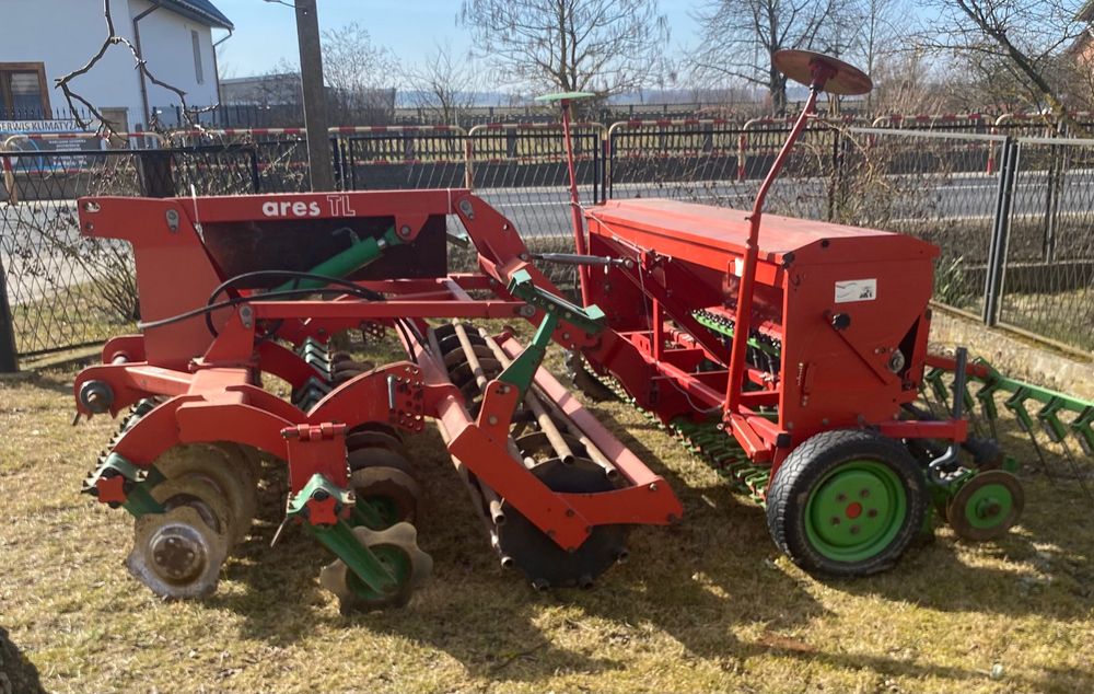 Agregat uprawowo-siewny UNIA