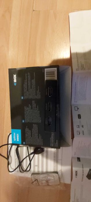 Rozdzielacz splitter hdmi 1-5 pilot,podczerwień