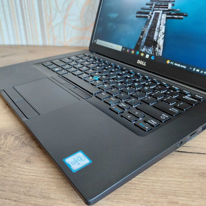 Ноутбук DELL Latitude 7480/14" HD/i5-6300/DDR4 8Gb/SSD 256Gb/АКБ 5годин