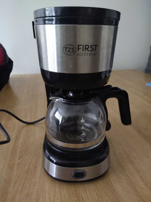 Ekspres do kawy First