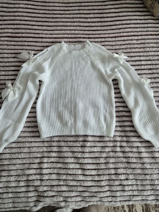 Кофтинка для дівчинки 150розмір