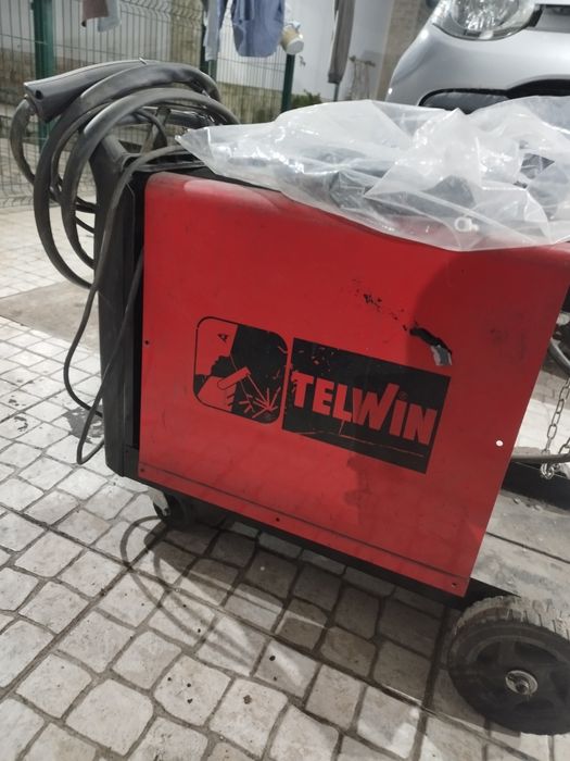 Máquina de soldar Telwin Mig-Mag Monofásica