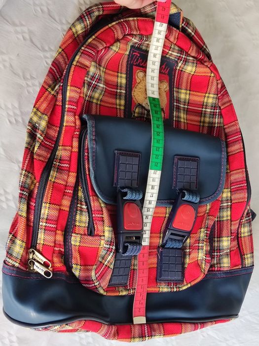 Mochila Xadrez com patch de ursinho