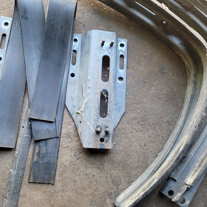 Мерседес-Актрос бак 440л