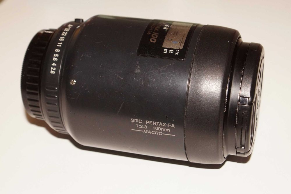 Pentax FA 100mm f/2.8 Macro