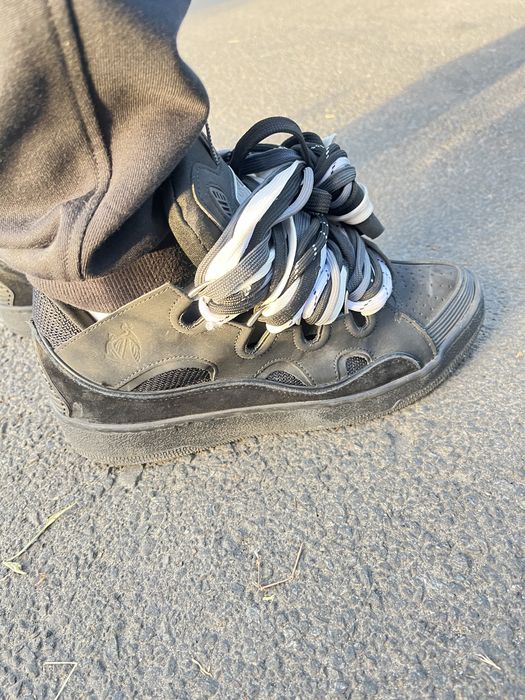 Lanvin curb drip drill designer