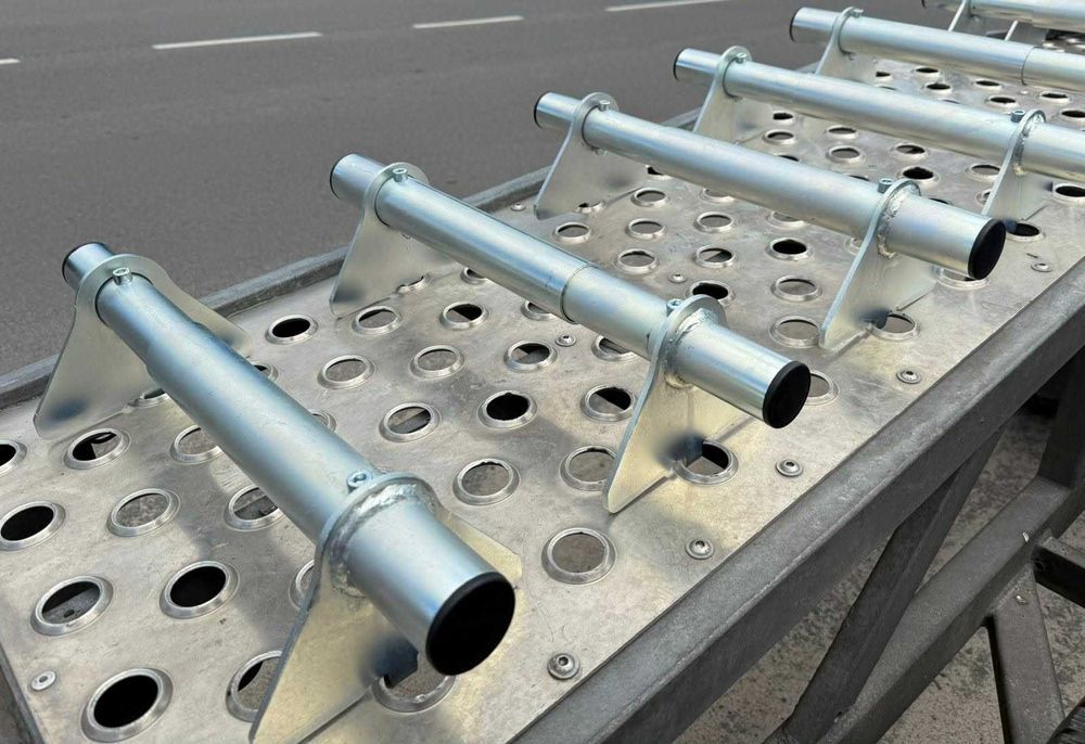 Blokada blokator klin pod koło koła stoper  - laweta najazd pomoc drogowa