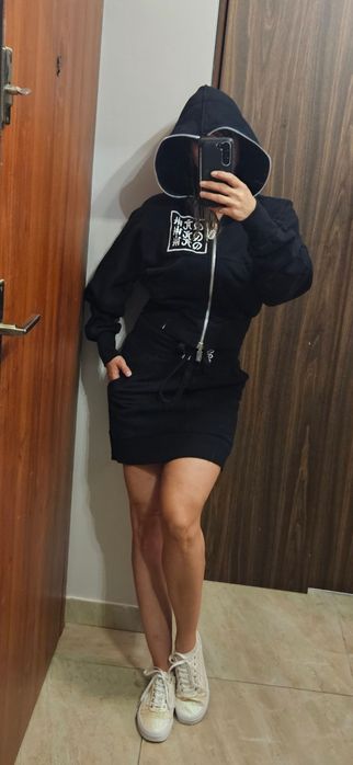 Czarny komplet bluza spódnica Robert Kupisz