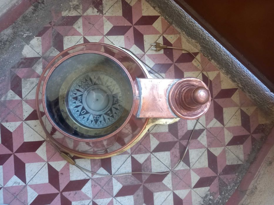 Bússola em Cobre