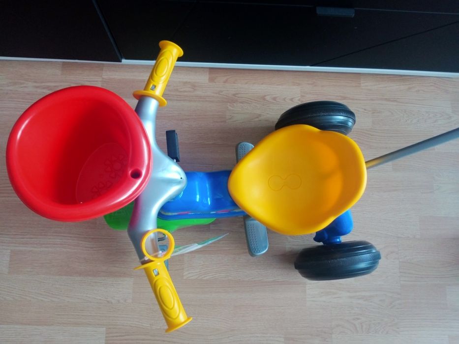 Okazja nowy Rowerek/ rower trójkołowy z rączką i pedałami