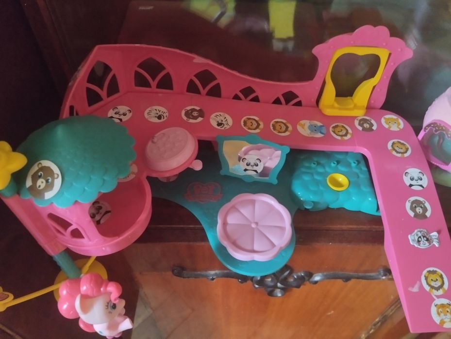 Продам домики детские