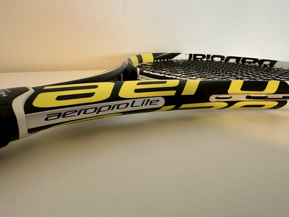 Babolat aeropro Lite 260g