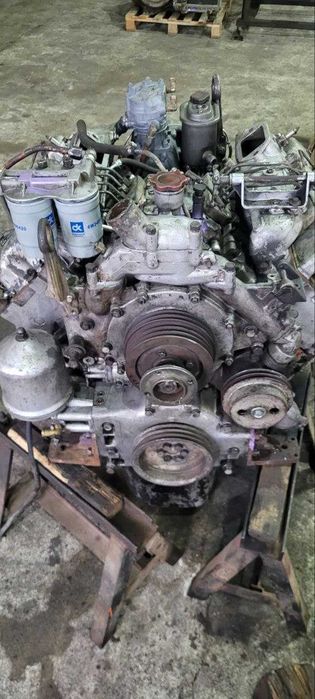 Двигун УРАЛ КПП роздатка редуктора