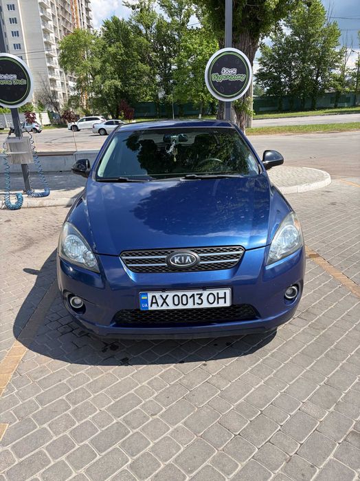 Автомобіль Kia Ceed 2008 (ProCeed)
