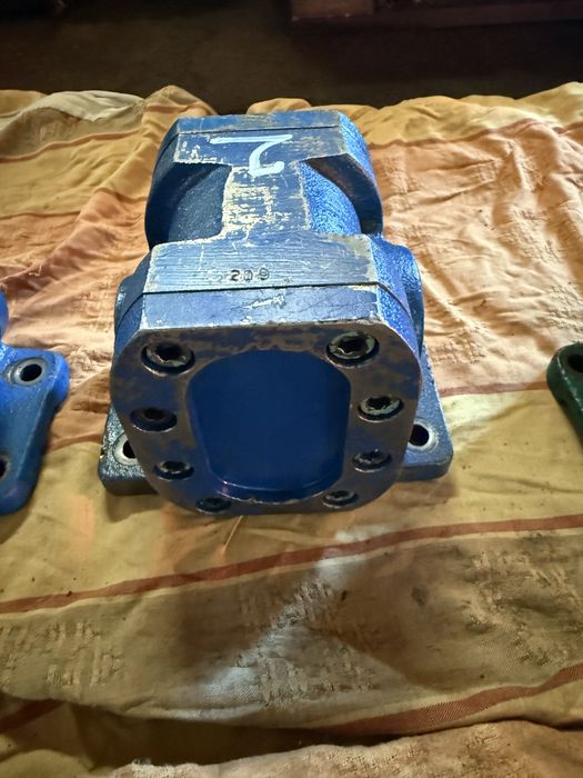 Насос высоково давления для масла Г 11 -24