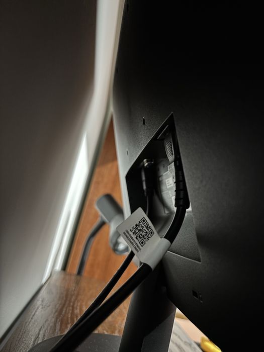 Monitor AOC 24B3HA2 24" IPS Full HD 100Hz – Excelente estado