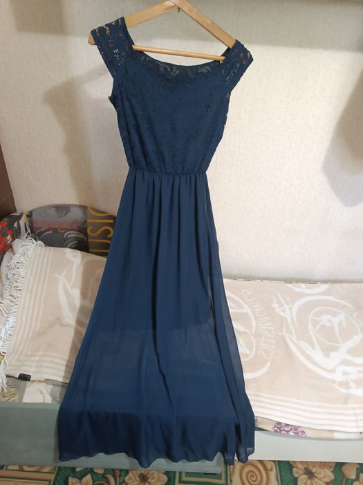 Вечірня сукня розмір 42-44