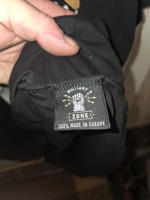 Продам  футболку M8L8TH