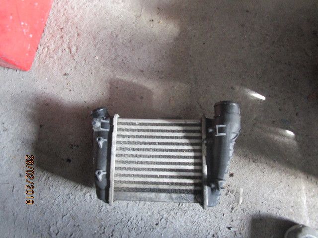 Radiador do intercooler AUDI A4 Cabriolet (8HE, B7)