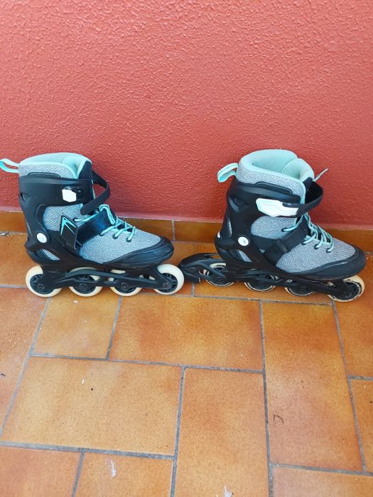 Vendo dois patins em bom estado, os dois por 50 euros.