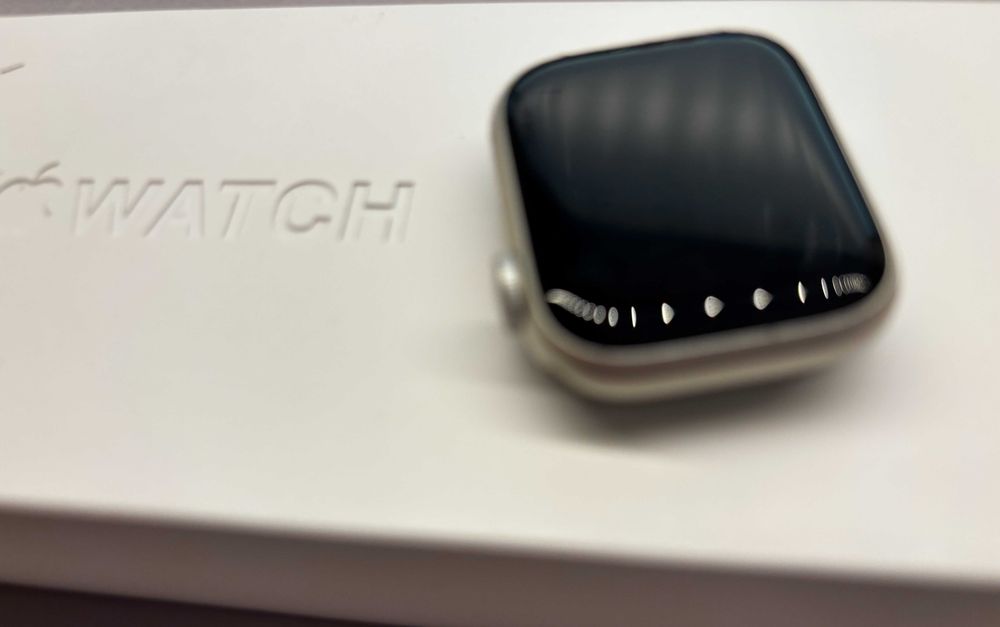 Apple Watch Series 8 41mm GPS - avariado (líquidos), estética muito boa, caixa completa