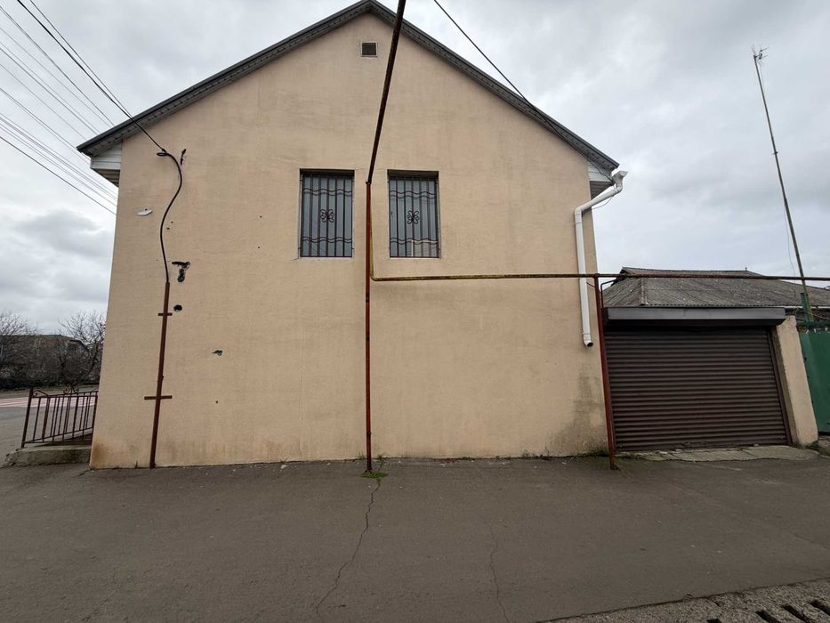 2х пверховий Комерційний будинок .Держакт на землю.