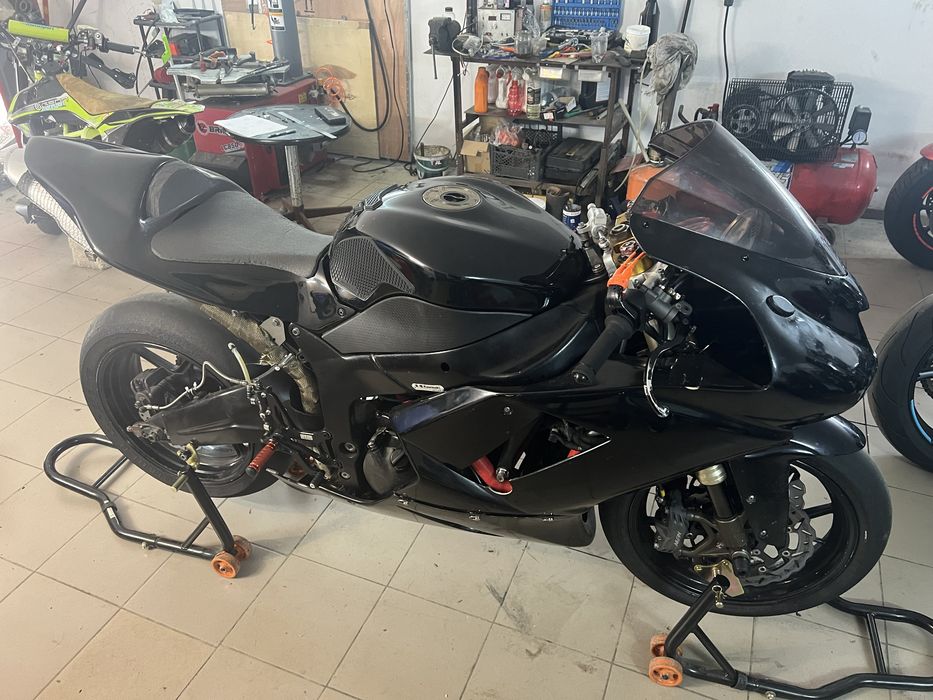 Kawasaki zx6r 2007 на доках