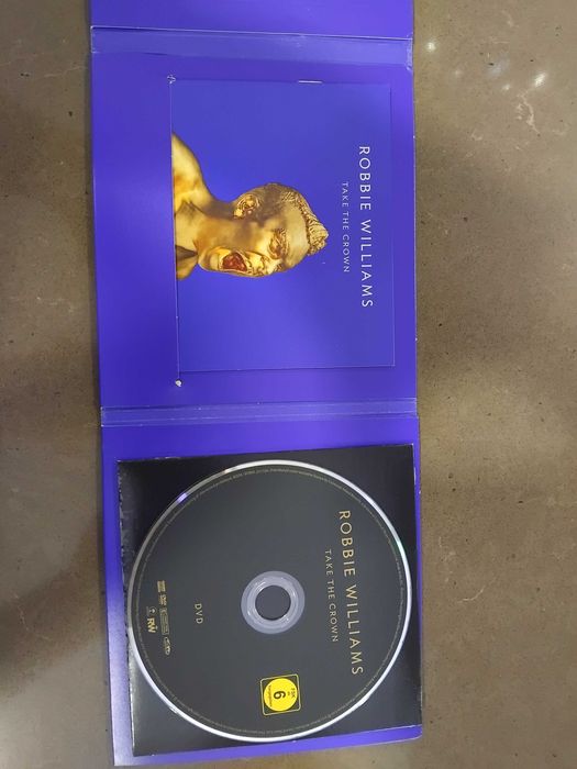 Robbie Williams em cd e dvd novo