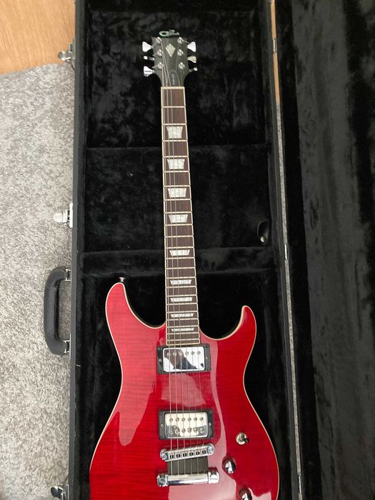 Guitarra G&L Ascari GTS com Bareknuckle Juggernaut e Hipshot locking