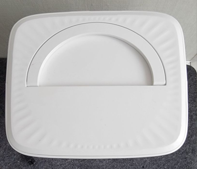 Осушувач повітря 2.6 л Mini Dehumidifier DH130 Портативний мінісушувач