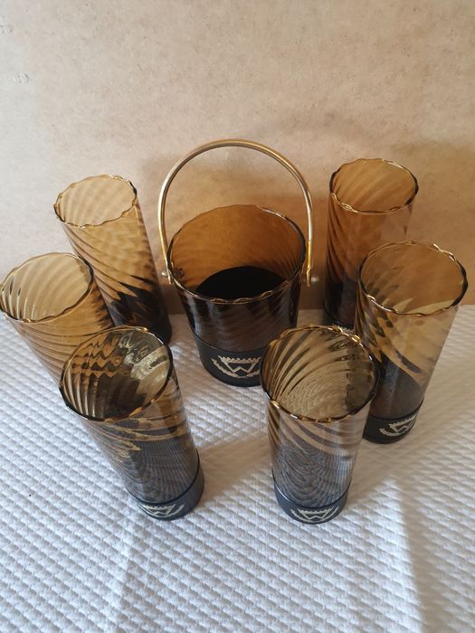 Conjunto de 6 copos de vidro antigos