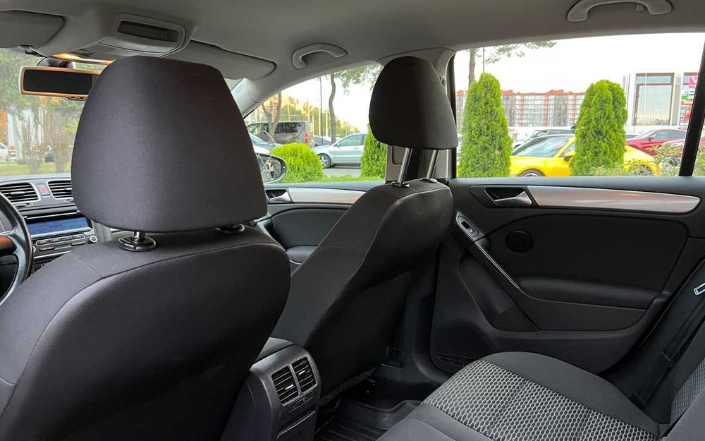 Volkswagen Golf 2011