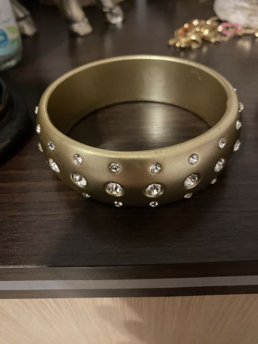 Bransoletka świecąca