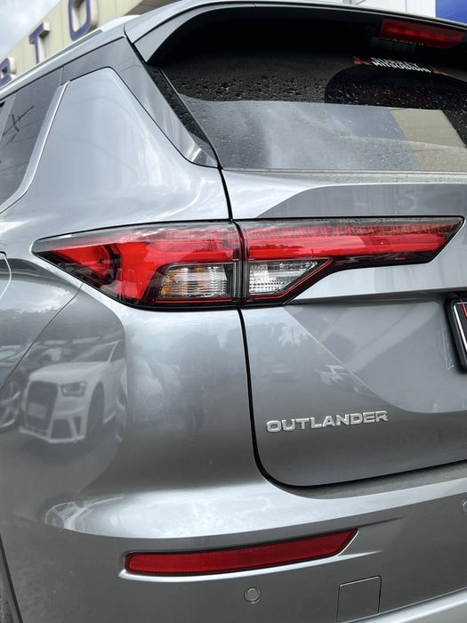 Продам Mitsubishi Новый!