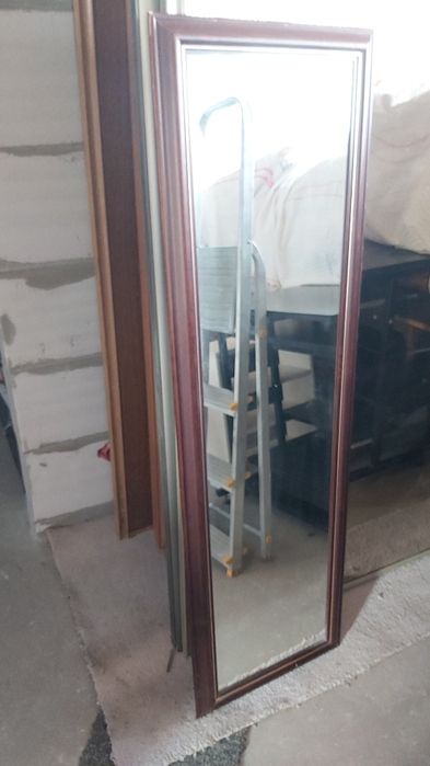 Lustro 40x130 z drewnianą rama