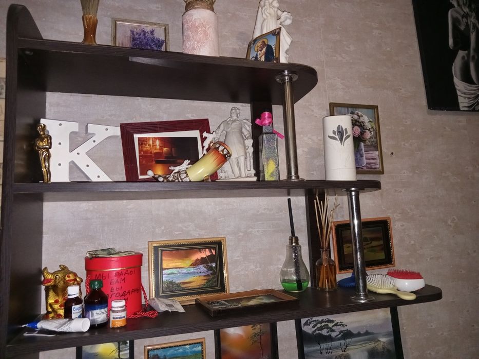 Полка на стену. Как новая