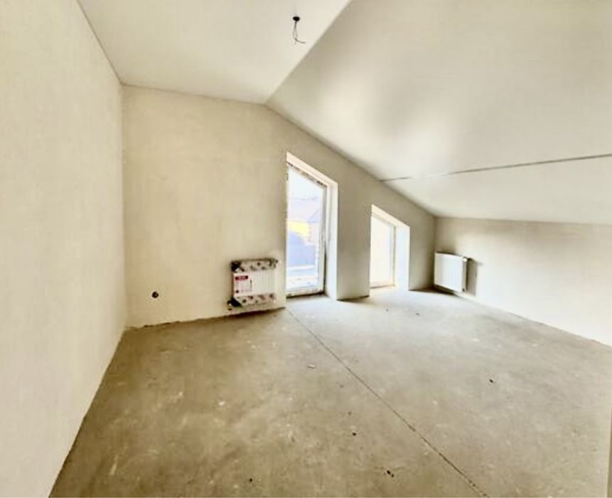 Продам Новий Будинок біля ТЦ OLD TOWN