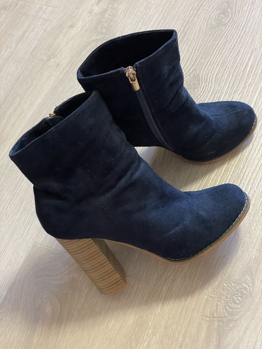 Жіноче взуття Лофери Туфлі