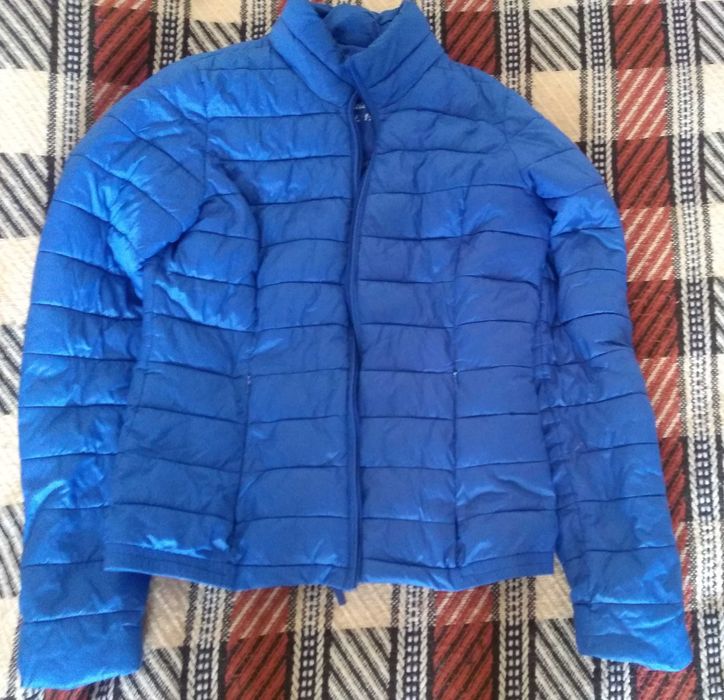 Niebieska kurtka